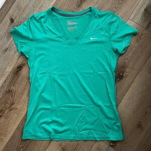 Nike Women's Aqua V-Neck Short Sleeve Tee